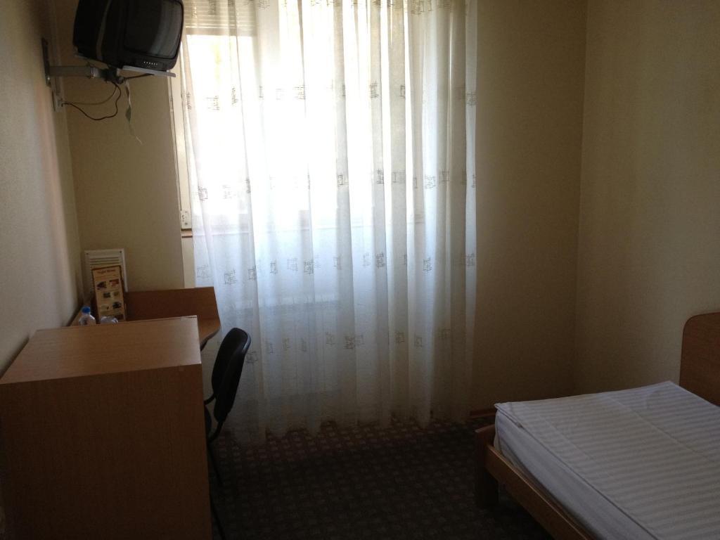 Tsentralniy Hotel Khmelʼnytsʼkyy Zimmer foto